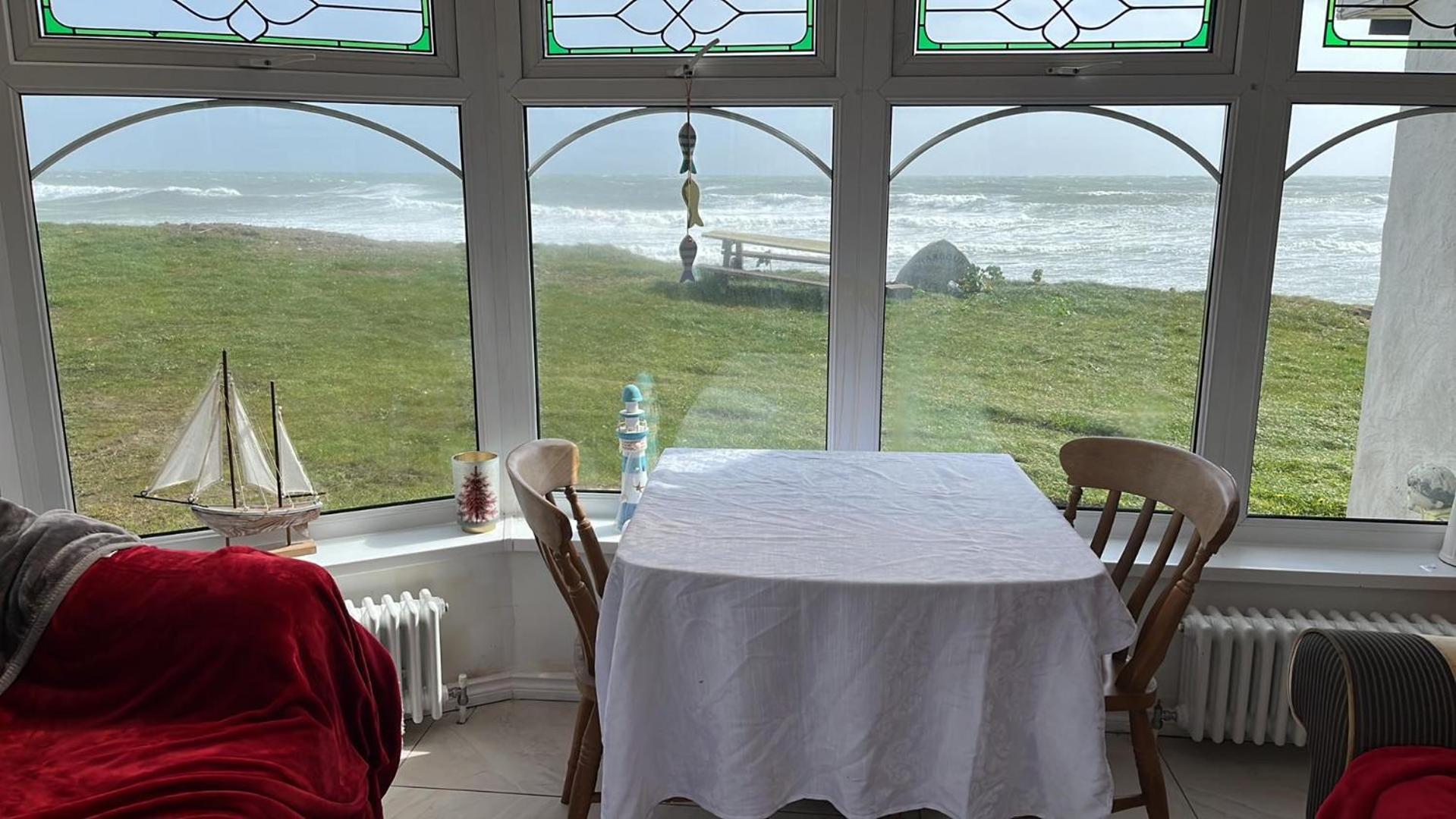 The Beach House Ньюри Экстерьер фото